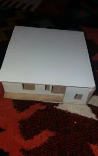 یک عدد ماکت خانه کار و فناوری هشتم با قیمت کم