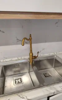 لوله کشی و نصب شیرآلات