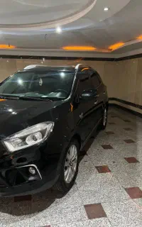 جک s5 توربو ۱۴۰۰ موتور۲۰۰۰بدون رنگ