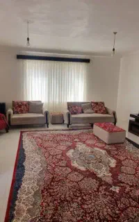 اجاره سالانه دوخوابه طبقه اول در کلاردشت