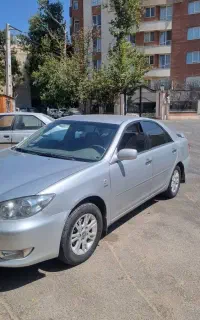 تویوتا کمری xli