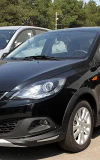 ام وام ۳۱۵ فوق العاده بدون رنگ