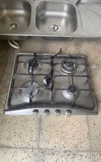 سینک و گاز و هود