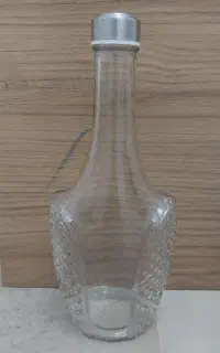 شیشه آب