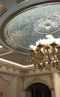 طراحی گچبری،آینه و رنگ آمیزی و پتینه به سبک کلاسیک