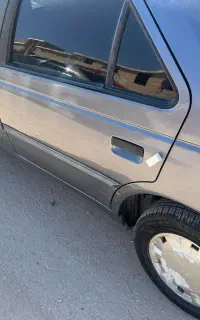 پژو ۴۰۵ جی ال ایکس