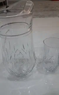 پارچه و لیوان