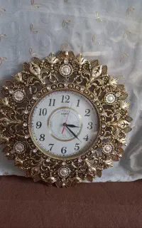 ساعت دیواری خورشیدی