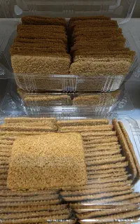 بیسکوییت جو و شیره انگور