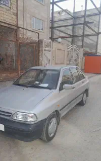پراید۱۳۱ نقره‌ای مدل ۹۰