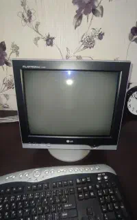 مانیتور LG Flatiron t730bh