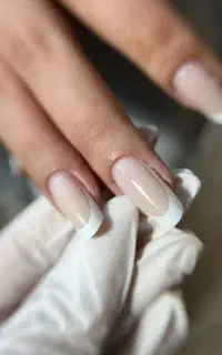 خدمات ناخن و آموزش ناخن با تخفیف ویژه(نوبت آنی )
