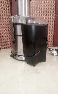 آبمیوه گیری لمسی  مارک ژنرال درحد خیلی نو