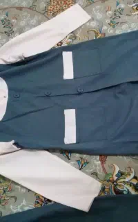یک دست مانتو شلوار و مقنعه ابتدایی