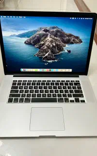 مک بوک پرو ۱۵ اینچی