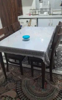 غذا خوری ۴ نفره سالم و محکم