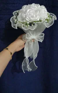 دسته،گل عروس