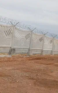 جوشکاری ونصب فنس حصاری وسیم خاردار