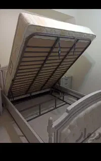سلام وقت بخیر    کفی تخت فلزی جکدار وساده