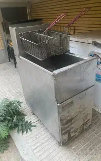 سرخ کن صنعتی۲۴ لیتر