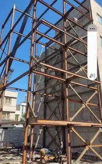 جوشکاری اسکلت فلزی وساخت ونصب شیروانی ونبشی کشی