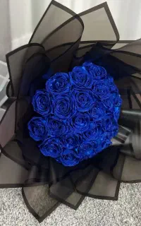 دسته گل و باکس گل هدیه روز دختر