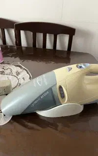 جاروی شارژی بلاک اند دکر