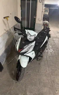 لاکی ۱۸۵ سفید ۱۴۰۲