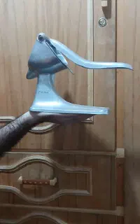 آبمیوه گیرسنتی