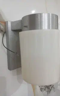 چراغ دیواری