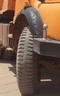 ده چرخ کمپرسی آماده به کار