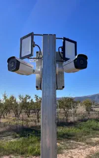 نصب و جابه‌جایی دوربین مداربسته/نمونه کار در تصویر