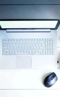 ادیتور*تولیدمحتوا*طراحی سایت*ادمین اینستاگرام