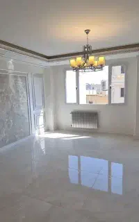 واحد ۱۰۰ متری نوساز ، خوش نقشه، تکمیل