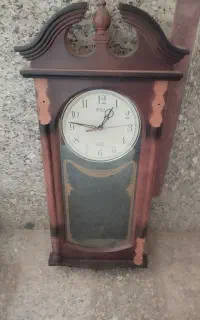 ساعت دیواری