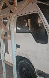 مینی بوس هیوندا مدل ۸۷