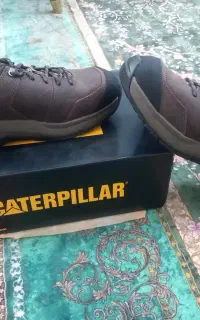کفش کارگاهی کاترپیلار