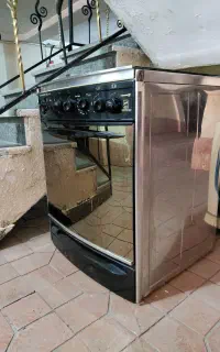 گاز استیل۴ چهار شعله فردار تکنوگاز