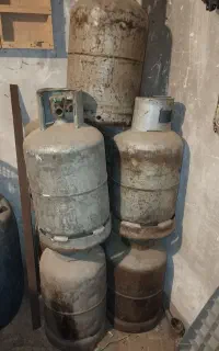 ۱۰ عدد کپسول ۱۱ کیلویی بوتان