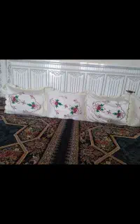 فروش پشتی، متکا