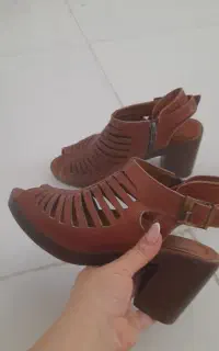 کفش زنانه چرم
