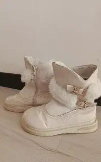 پوتین بچه گانه