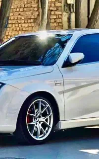 دنا پلاس دنده مدل ۴۰۳