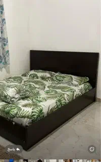 فروش تخت دونفره با تشک خوش خواب تمیز