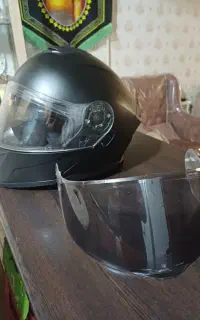 کلاه کاسکت فک متحرک با طلق اضافه