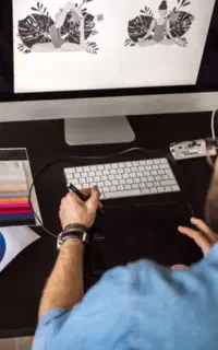 طراح و گرافیست تبلیغاتی