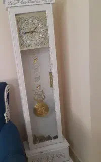 ساعت ایستاده