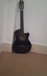 گیتار نو و سالم