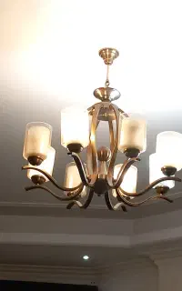 لوستر ۸ شاخه