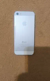 ایفون ۵ اس خراب